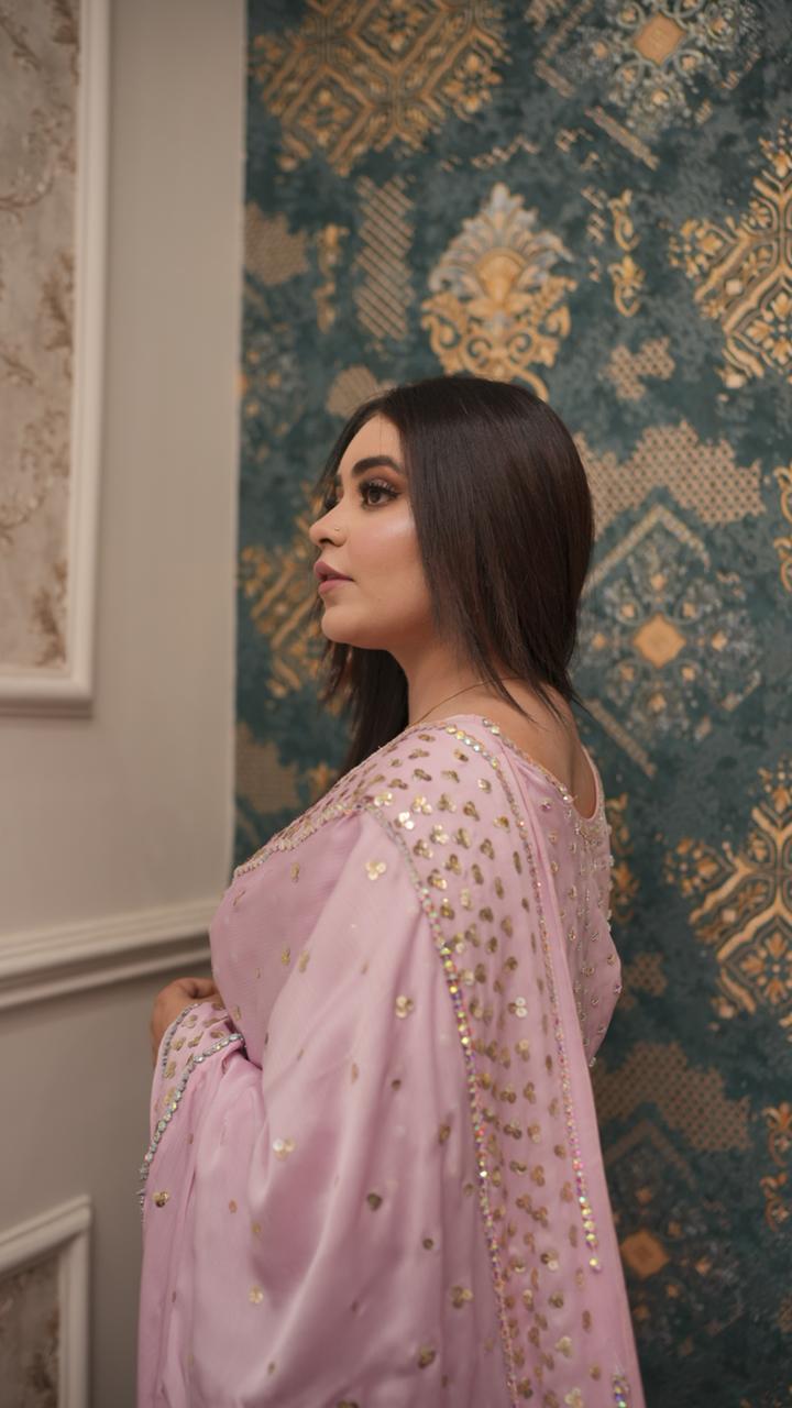Elegant Saree with Stone-Embellished Blouse & Butterfly Pallu Design