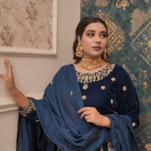 Velvet Zardozi Bridal Lehenga ‚ A Regal Statement of Tradition & Elegance